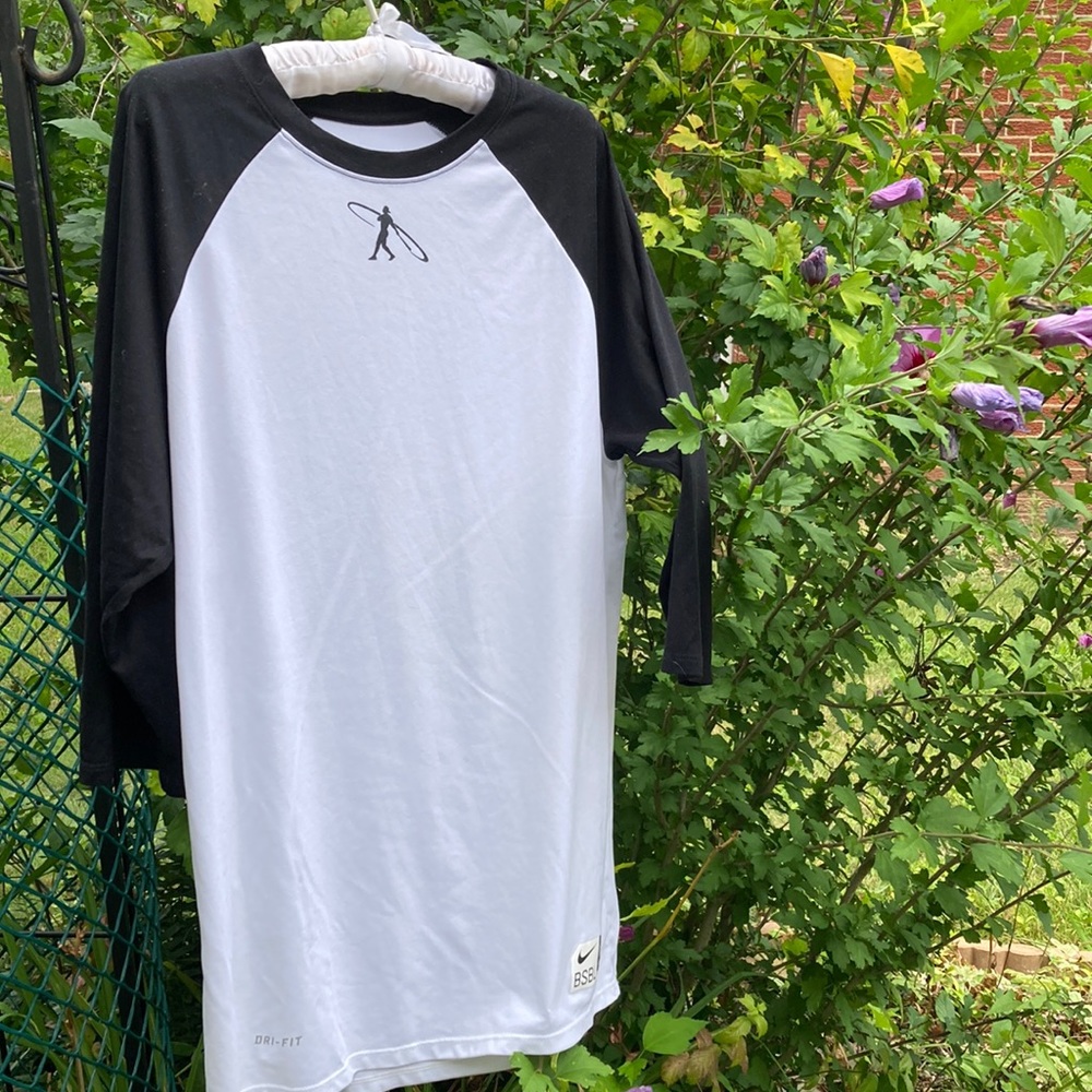Nike BSBLWhite Dri Fit Athletic Cut T-Shirt - Large